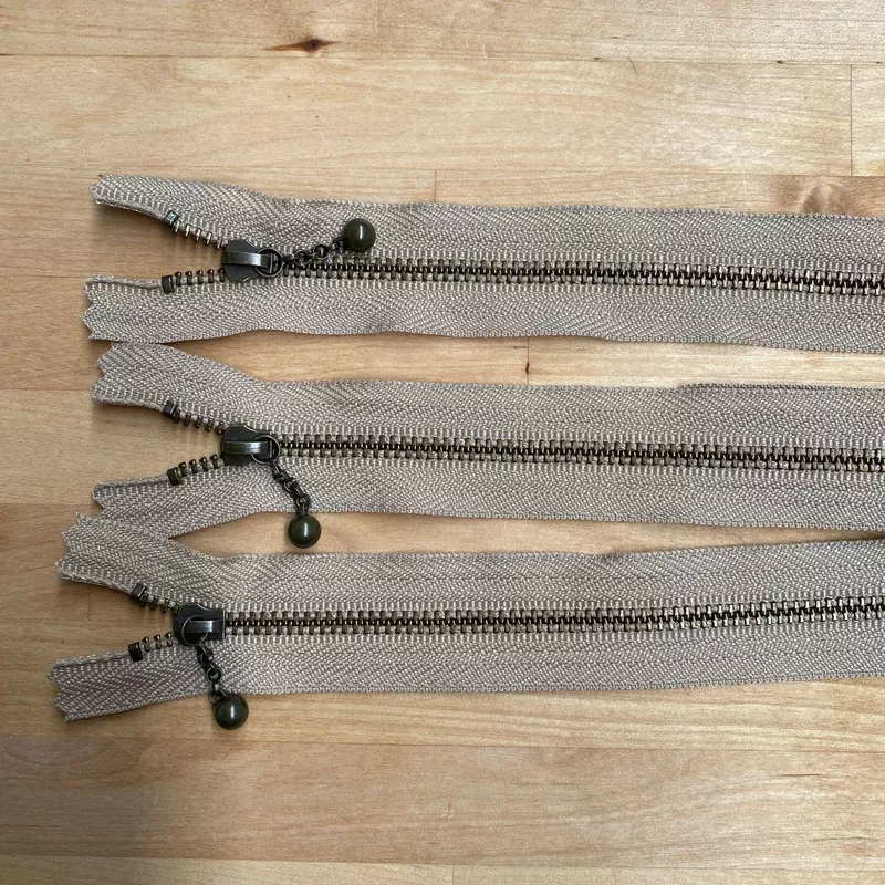 11 1/2″ Zipper Pack (3pcs) beige