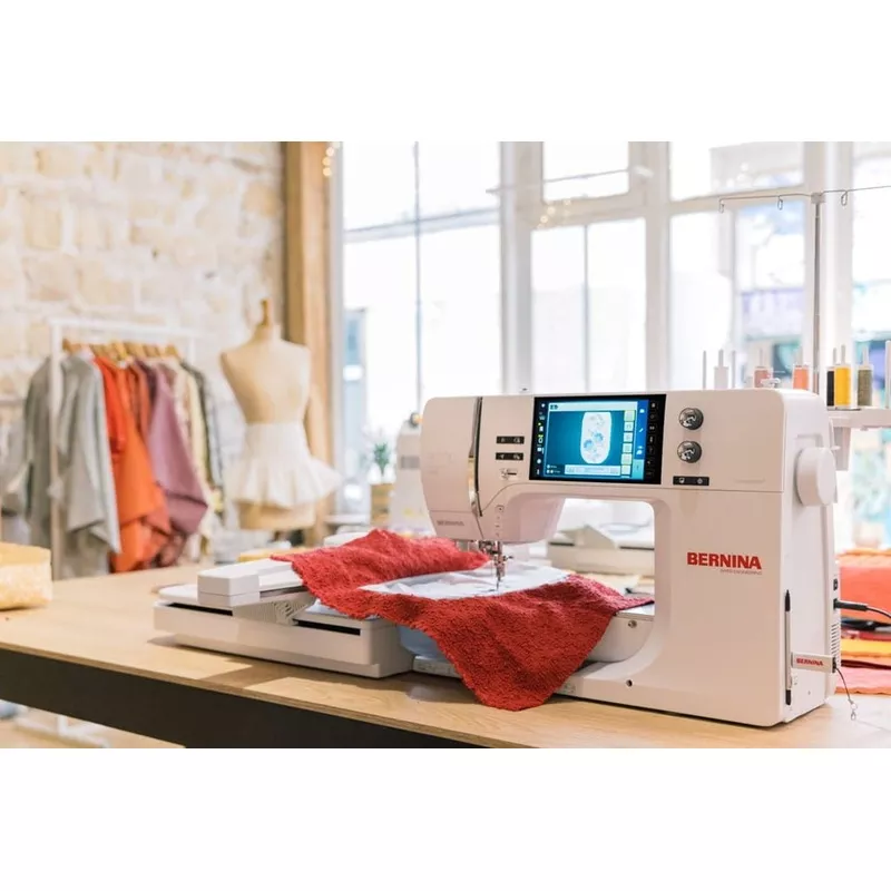 Bernina 700 PRO E