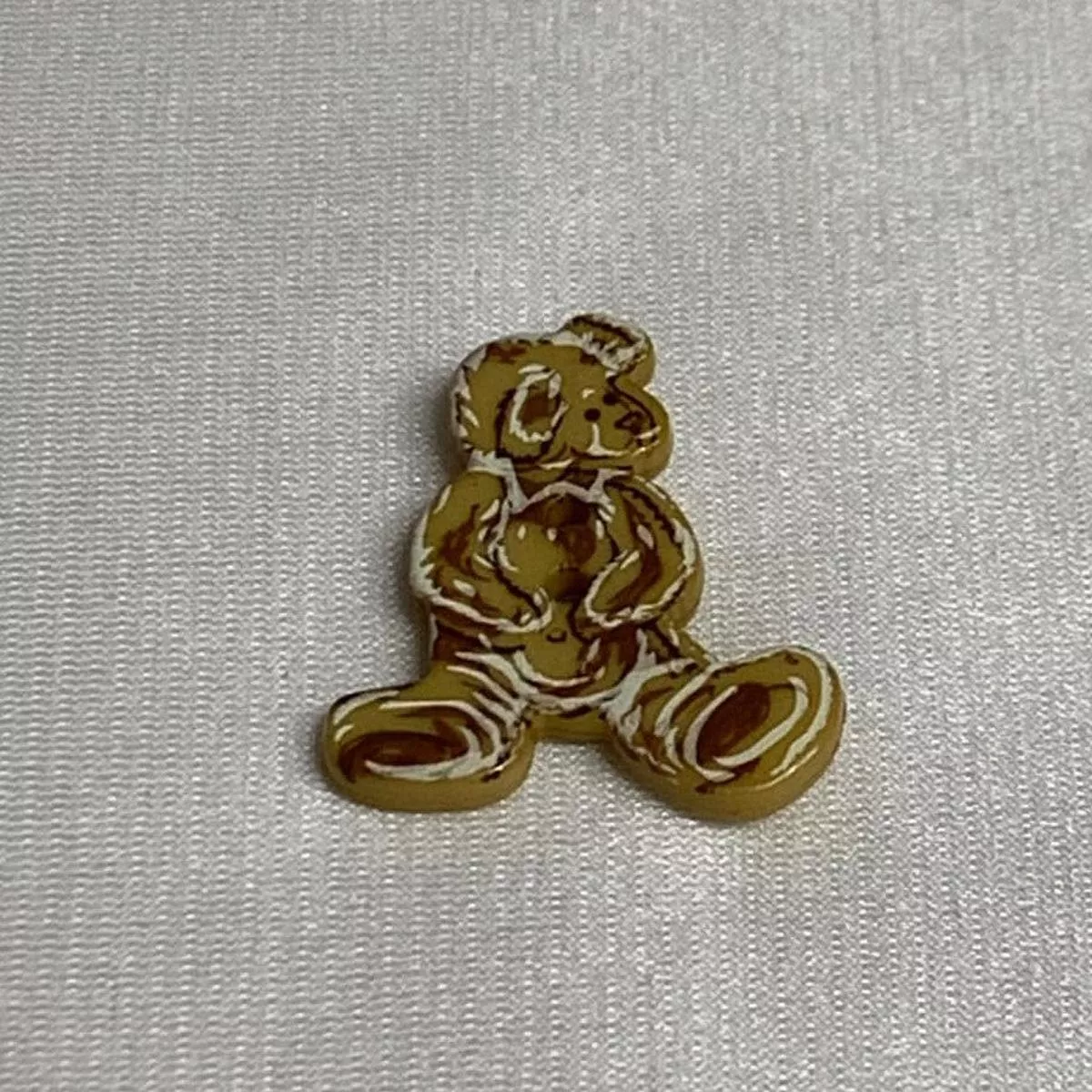 Brown Teddy Bear Plastic Button -1″ – Dill Buttons Brand