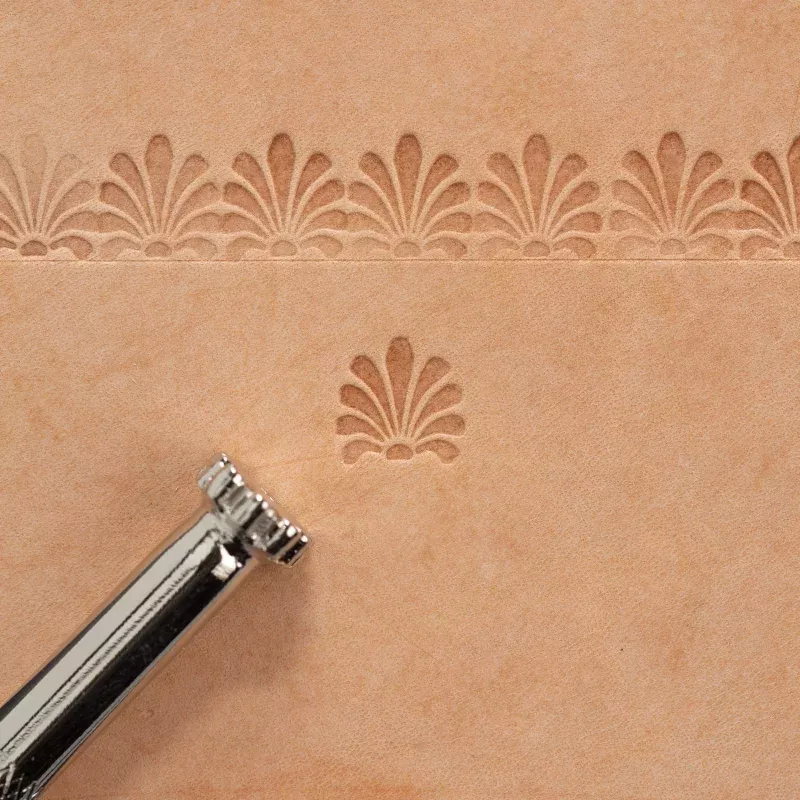 Craftool Plume Border Stamp