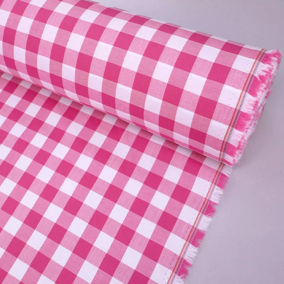 Dressmaking Cotton Bigger Gingham – Fuchsia