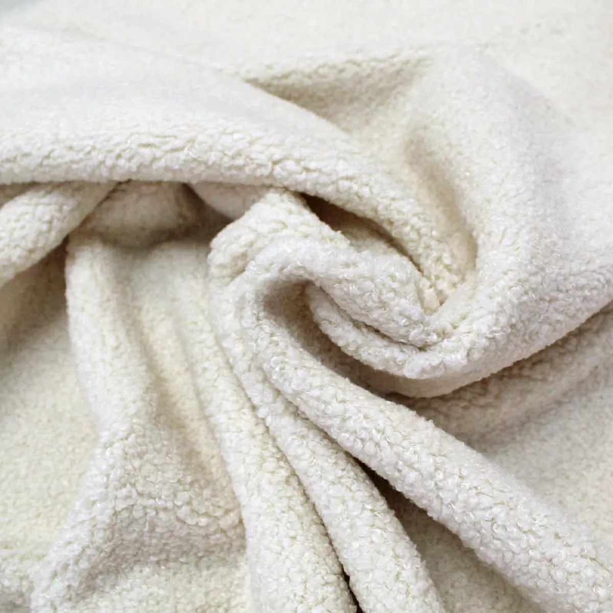 Furnishing Polyester Boucle – Fluffy – Cream