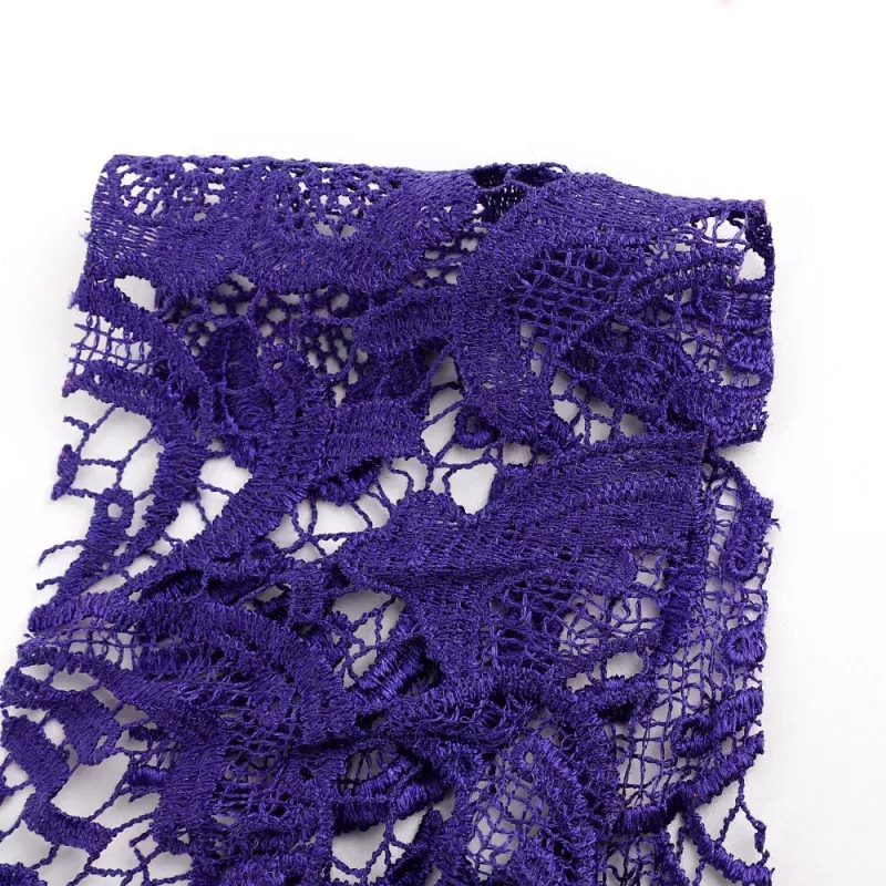 Harlequin Flower Guipure Lace – Pansy