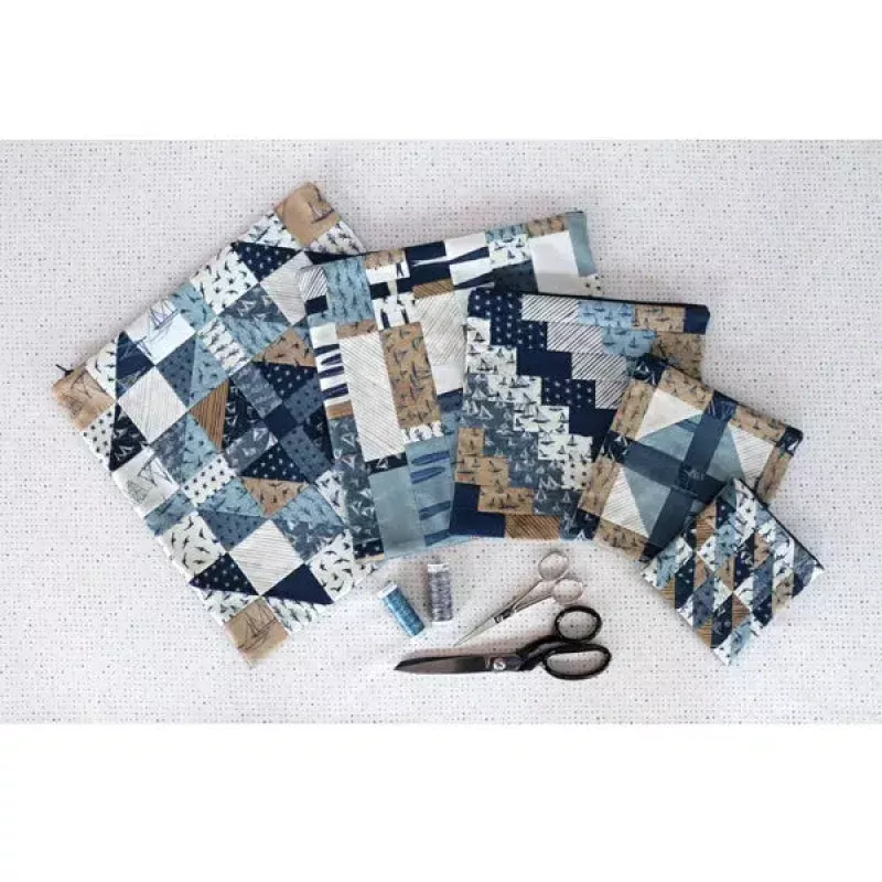 Janet Clare – Patchwork Paper Pattern – Zipped Pouches
