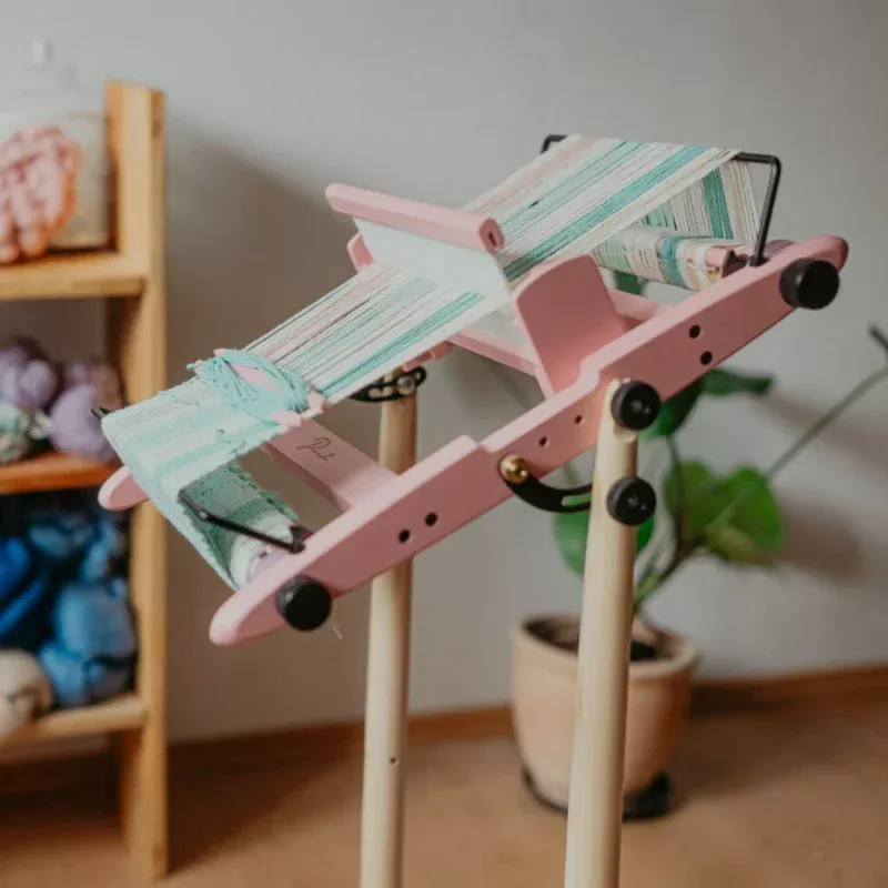 Presto Rigid Heddle Loom by Kromski