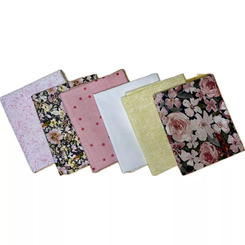 Small Fall in Love Fat Quarter Bundle