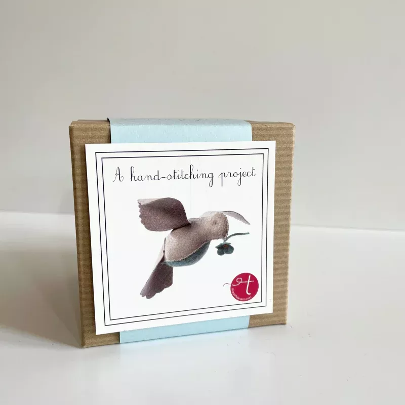 Threadfollower Handstitching Kit : Bird in Flight