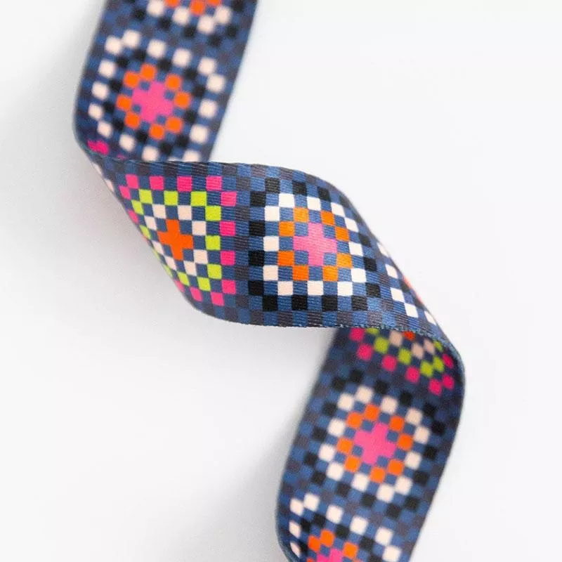 Webbing – Granny Squares in Night
